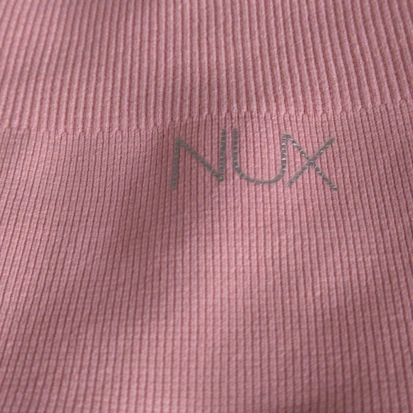 Nux Size Medium Pink Ribbed Ruffle Hem Leggings - Picture 10 of 11